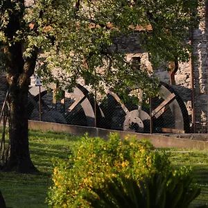  Villa Il Granaio - Ancient Molino Maufet Watermill On - Garden View