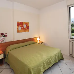 2* Apartahotel Village
